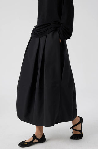 Boxy Bubble Skirt-Black