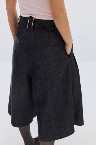 Simple Project Ramie Indigo Jorts