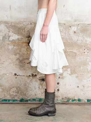 ILNya White Petal Shorts