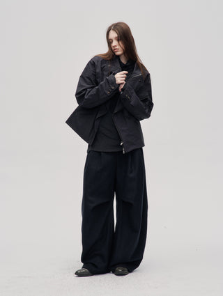 Soft Curve Pleated Trousers