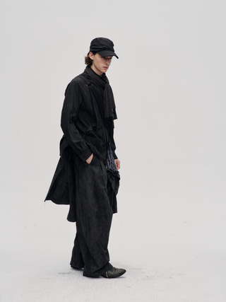 Spiral Stripe Shirt-Black