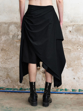 ILNya Asymmetrical Shorts