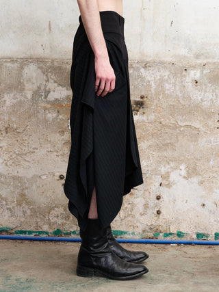 ILNya Asymmetrical Shorts