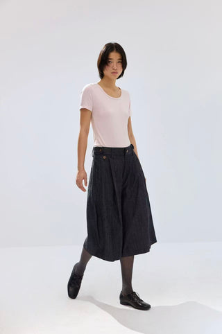 Simple Project Ramie Indigo Jorts