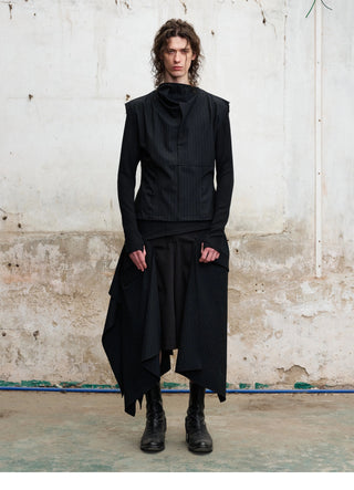 ILNya Asymmetrical Shorts