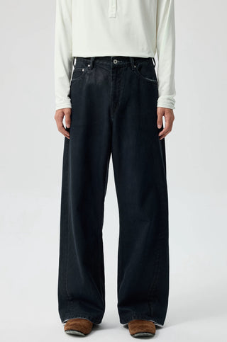 Simple Project Coated Jeans