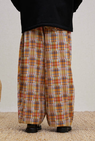 UNLIMITED MOTE Ballon Pants 01-Bai Jia