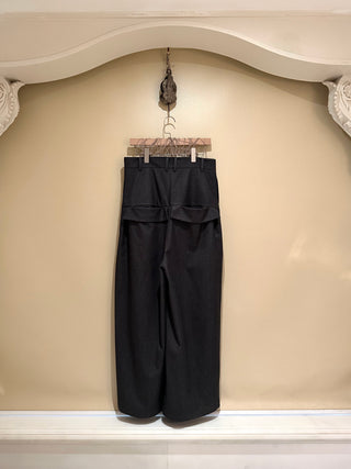 Conchoboe Pleated Pants-Grey