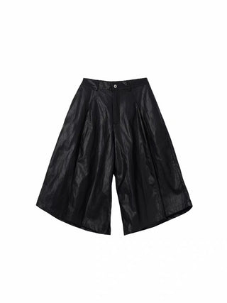 6CRAYON Spliced Pleated PU Leather Shorts