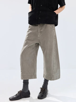 Simple Project Engineered Shorts-Taupe Gray