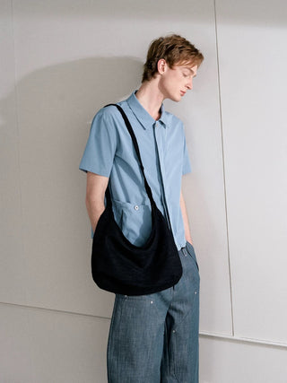 Conchoboe Crescent Bag