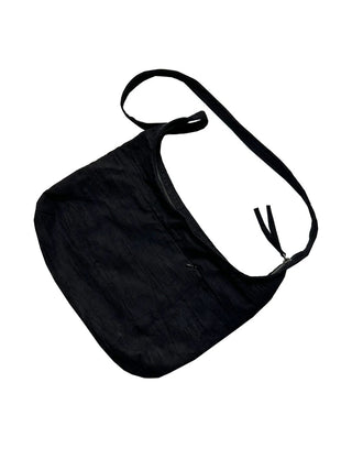 Conchoboe Crescent Bag