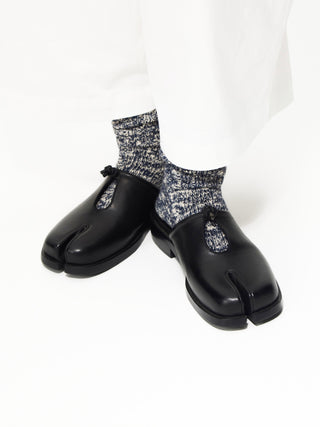 6CRAYON Tabi Mule Slides-Black